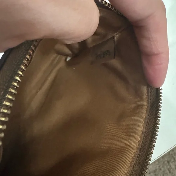 Coach Signature WomenPVC Small Corner Zip Wristlet Khaki Chalk - Picture 3 of 7